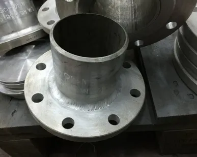 фото Фланцы