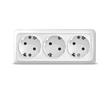 фото Розетка 3-м ОП Олимп с заземл. бел. UNIVersal 1161