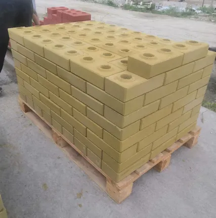 Фото №2 Лего-кирпич желтый