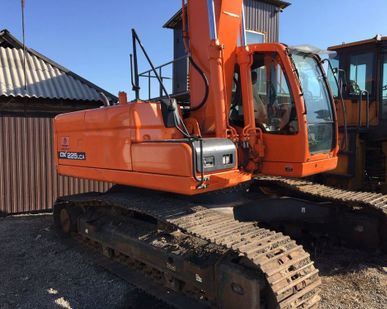 фото Экскаватор гусеничный DOOSAN DX225LCA