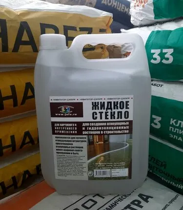 Фото №0 Жидкое стекло Навигатор 6кг