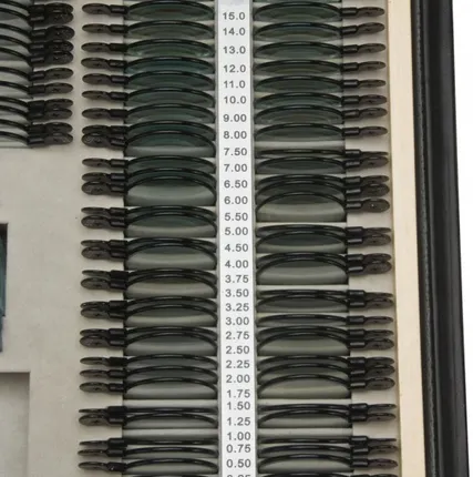 Фото №3 Набор пробных очковых линз &quot;АРМЕД&quot; с оправой на 232 линзы