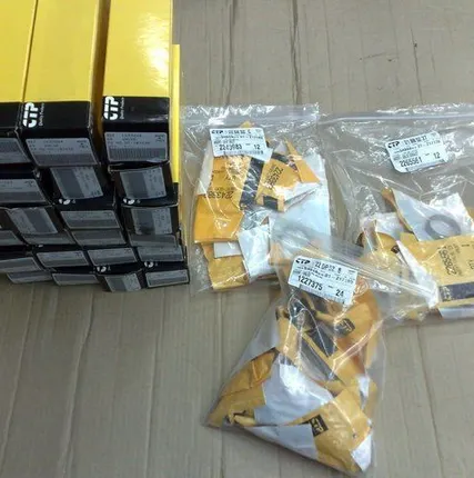 Фото №0 Детали двигателя CAT C-15.