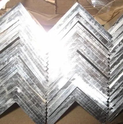 Фото №0 Уголок алюминиевый Д16Т ПР 100-17 50х50х5 мм