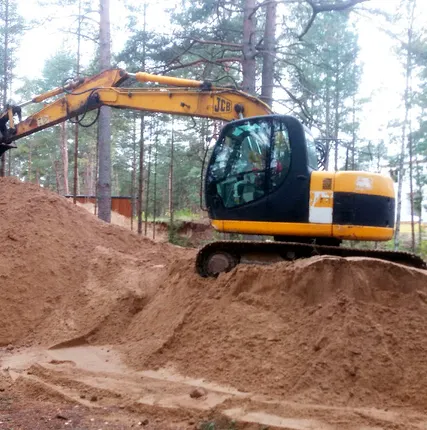 Фото №1 Аренда Гусеничные экскаваторы  в Санкт-Петербурге