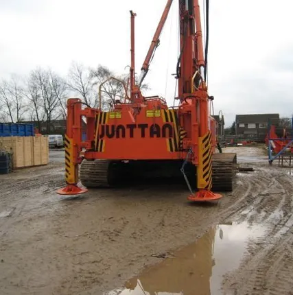 Фото №0 Сваебойная установка Junttan PM 25 LC в аренду