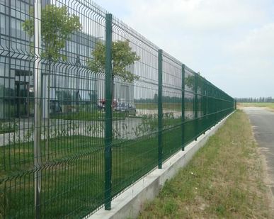 фото Заборы Grand Line Medium 1,53х2,5м зеленый RAL 6005 GL