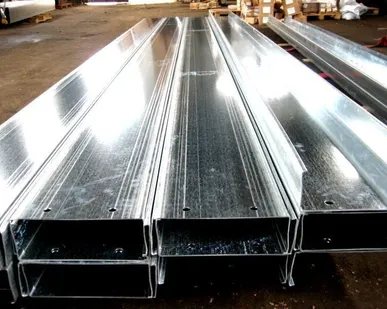 фото Швеллер оцинкованный 5У