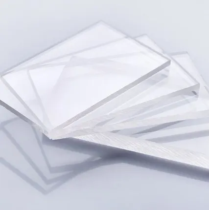 Фото №0 Монолитный поликарбонат 10 мм прозрачный (2 х 3 м) Колибри