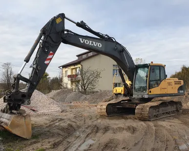 фото Аренда гусеничного экскаватора Volvo EC240 болотный