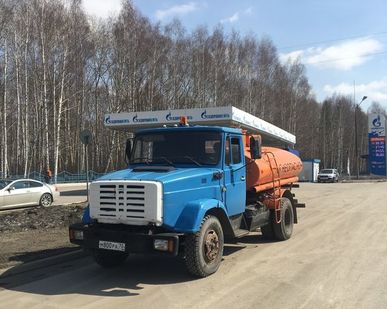 фото Топливозаправщик