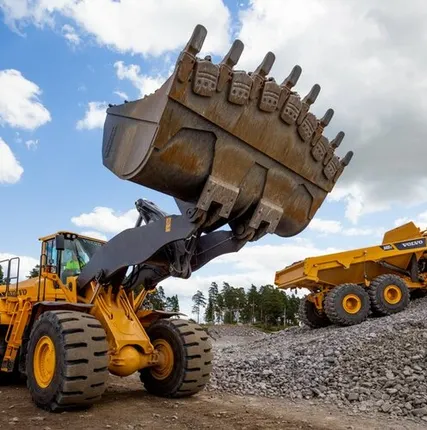 Фото №0 Аренда спецтехники