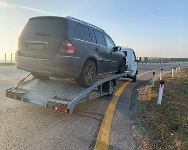 фото Услуга Перевезти авто эвакуатором