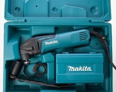 фото Сетевой реноватор Makita