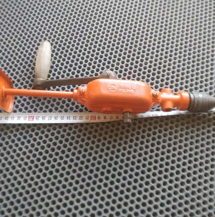 Фото №0 Дрель ручная двухскоростная. Польская. Времён СССР