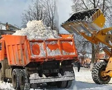 фото Уборка и вывоз снега