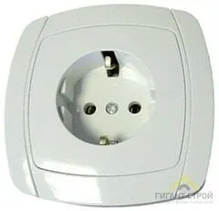 Фото №0 Розетка 1-м СП Севиль 16А c заземл. бел Universal C0028