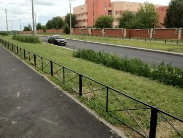 Фото №0 ОГРАЖДЕНИЯ ПЕШЕХОДНЫЕ (ОЦИНКОВАННЫЕ)