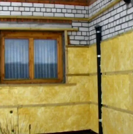 Фото №0 Монтаж утеплителя на фасад