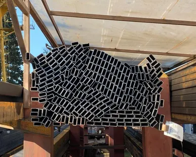 фото Труба профильная 40*20*2 6мп