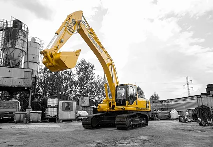 Фото №0 Аренда экскаватора гусеничного Komatsu PC300LC, ковш 1,8 куб.м