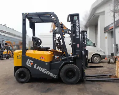 фото LiuGong CPCD15 Isuzu (1,5 тонн) Вилочный погрузчик (автопогрузчик, кара)