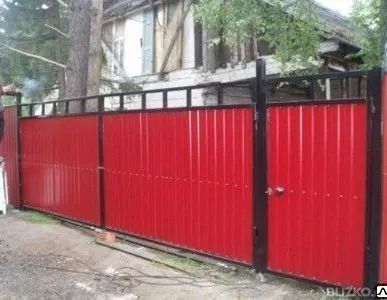 фото Забор из металлопрофиля