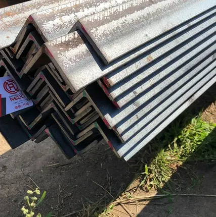 Фото №0 Уголок сталь