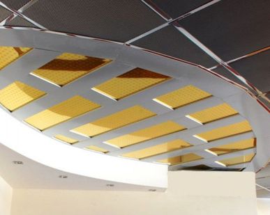 фото Кассетный потолок Албес с кромками TEGULAR, BOARD, LINE на видимой подвесно