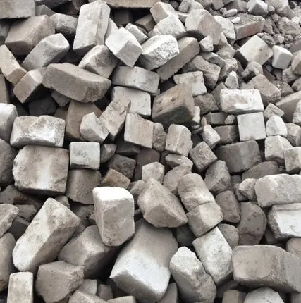 Фото №0 Бут, бой кирпича