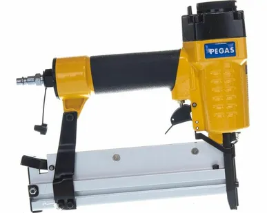 фото Скобозабивной пневмопистолет Pegas pneumatic FS8016-A