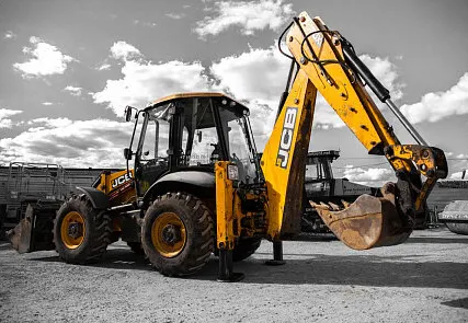 Фото №0 Аренда экскаватора-погрузчика JCB 3CX