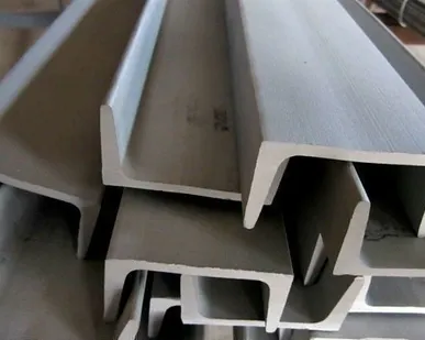 фото Швеллер НЛГ 40У 12М 09Г2С