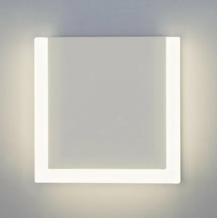 Фото №0 Настенный светодиодный светильник 40146/1 LED белый
