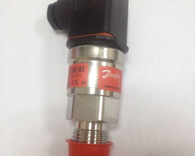 фото Преобразователь давл. 0-16бар, 4-20 mA, 1/2", MBS 3000 DANFOSS, распродажа
