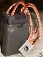 фото Электрощетки ЭГ-61а 2/12,5х40х52/64 для электрических машин