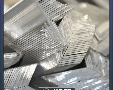 фото Алюминиевый уголок 30х30х2 АМг6