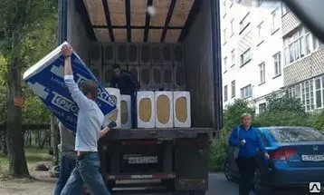 фото Разгрузка фур грузчиками