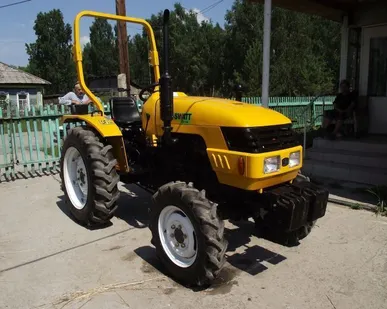 фото Услуги малогабаритного трактора Dong Feng -304 с кабиной