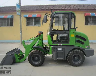 фото Погрузчик фронтальный одноковшовый Bull SL100