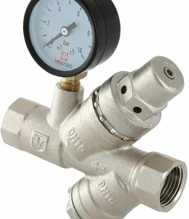 Фото №0 Подпиточный клапан с фильтром и манометром 1/2" Valtec VT.515. N.04
