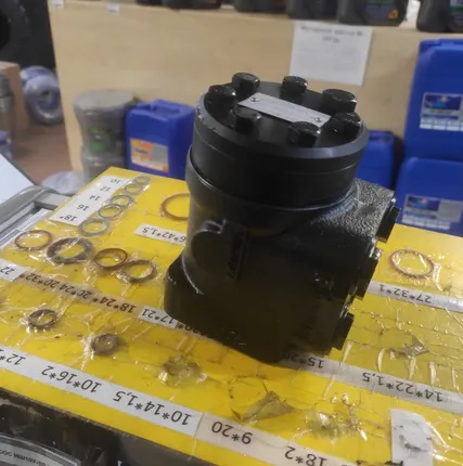 Фото №1 Насос дозатор МТЗ-80, 82.1 (гидроруль) Д100-14.20-02