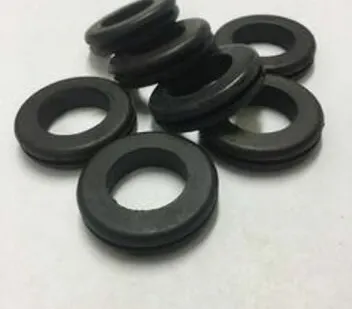 фото Резиновые втулки ТУ 38.005 204 84