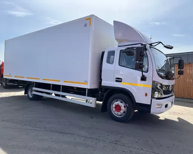 фото Изотермический фургон на шасси DongFeng C120