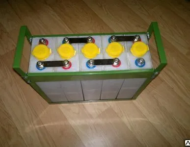 фото Аккумуляторная батарея 5НК-125 (5KL-125P) щелочная.