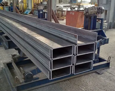 фото Швеллер гнутый 140 x 60 x 4