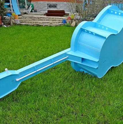 Фото №1 Пруд Гитара