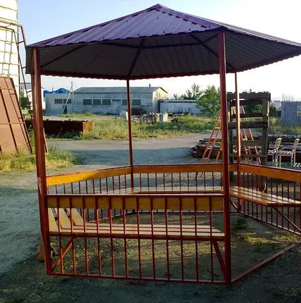Фото №0 Беседка из профностила