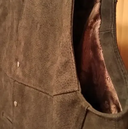 Фото №0 Пошив кожаной одежды