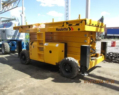 фото Аренда ножничного дизельного подъемника Haulotte H 18 SX